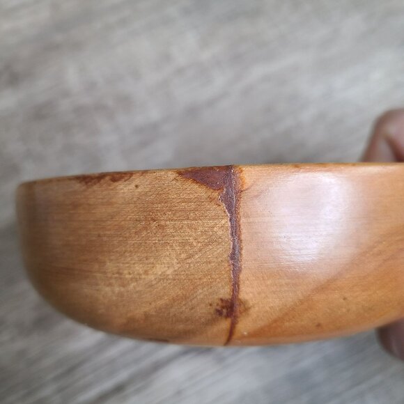 Vintage Single Wolverine Dowel Works Wood Bowl 5.5 Hand Lathed Grand Rapids 821 - Picture 4 of 9